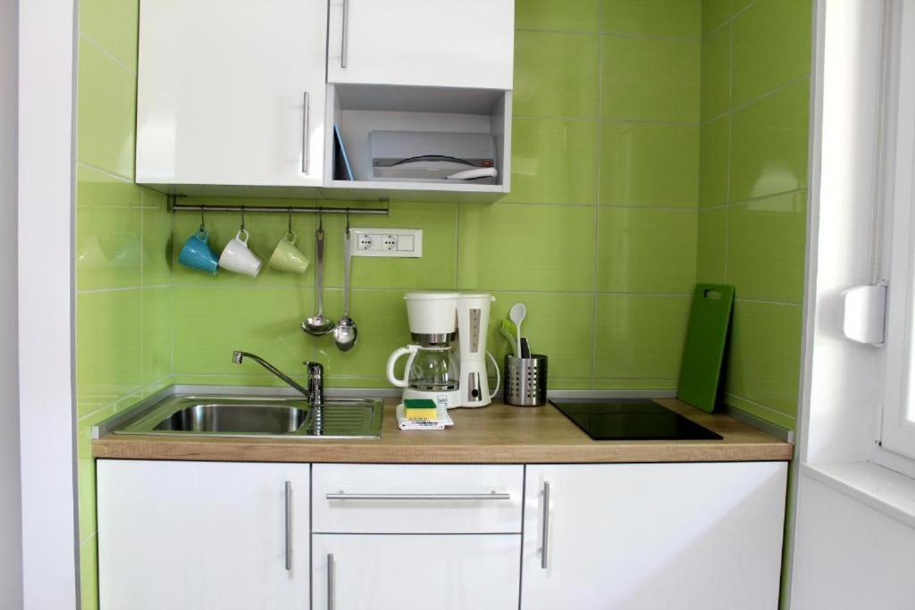 Apartmani Adria 2 Baska Voda Ngoại thất bức ảnh