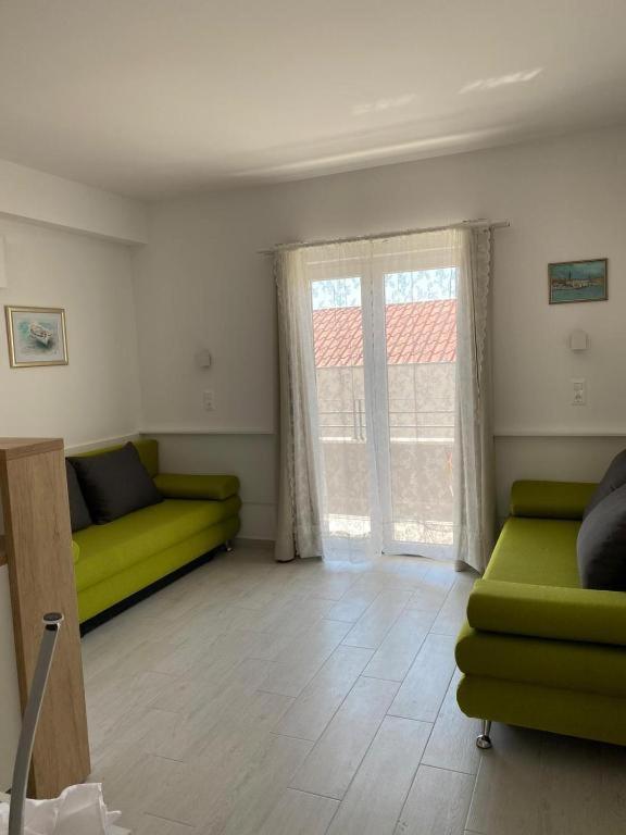 Apartmani Adria 2 Baska Voda Ngoại thất bức ảnh
